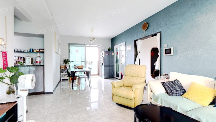 熙龙湾二期二手房实景图