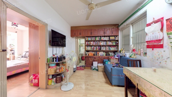 德福花园二手房实景图