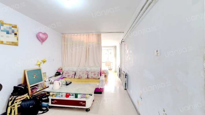 东南新苑二手房实景图