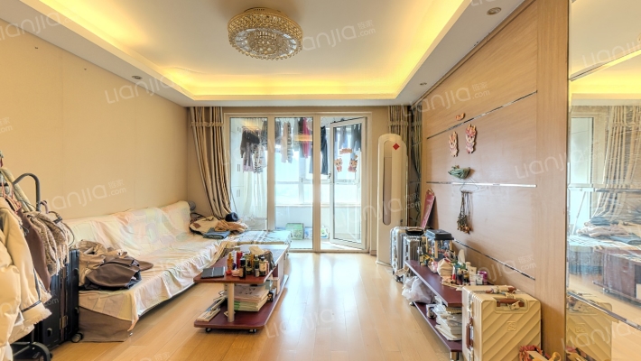 万科城阿姆斯特丹街区二手房实景图