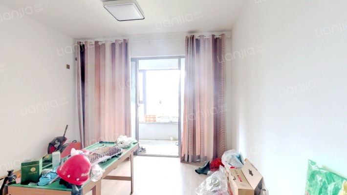 双兴河畔家园A区二手房实景图