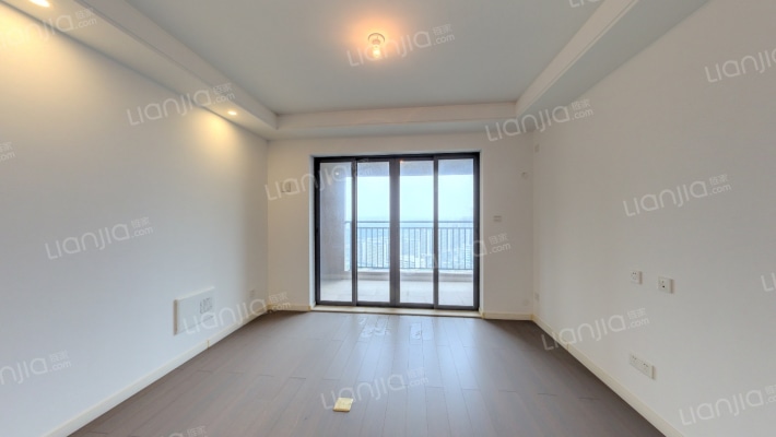 万科金域滨江二手房实景图