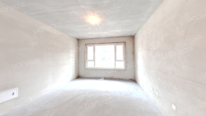 亚泰山语湖二手房实景图