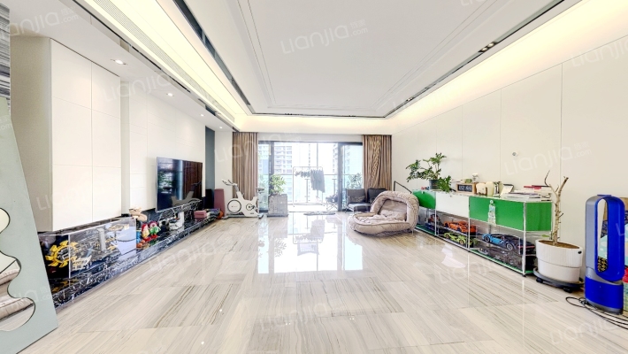 伊泰天骄二手房实景图