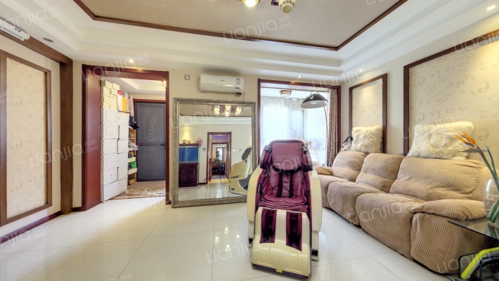 靠山居艺墅北区二手房实景图