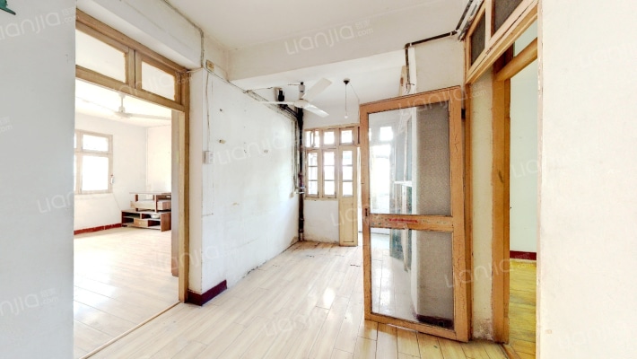 锁金村5号二手房实景图