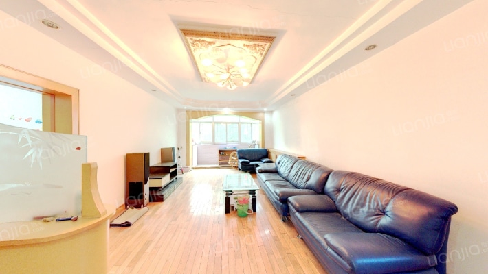 滑翔七小区二手房实景图