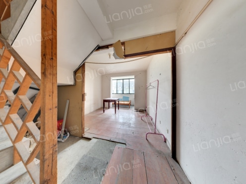 整租·新思家园 6室2厅 南