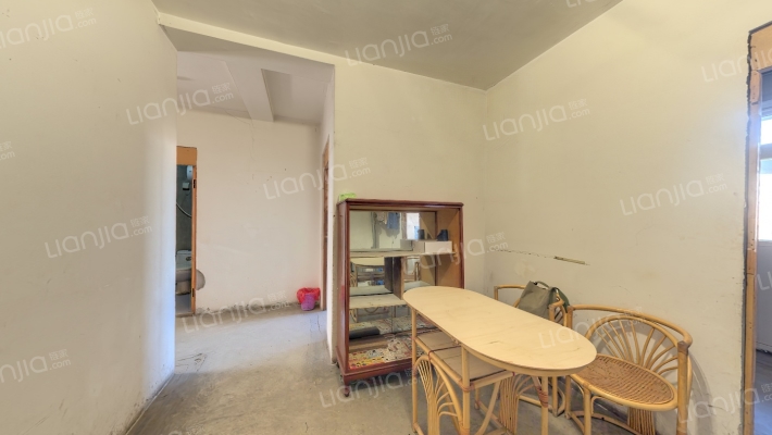 东湖新村二手房实景图