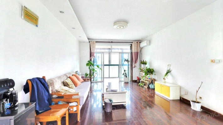 世纪新城二手房实景图