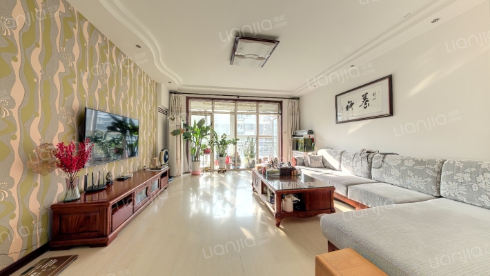 河滨华庭二手房实景图