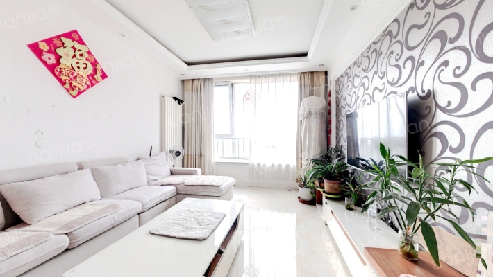 瑞纳紫轩二手房实景图