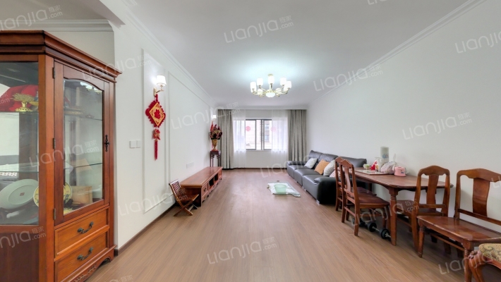 联芳花园1期二手房实景图