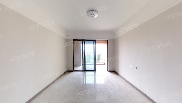 雅居乐江玥二手房实景图