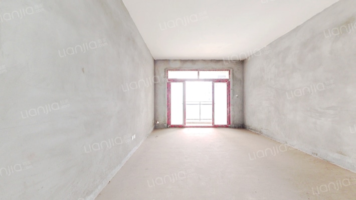 美心江与江南二手房实景图