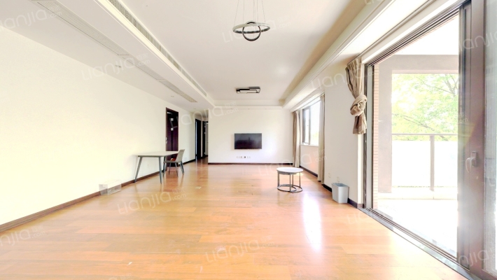 万科五龙山九墅二手房实景图