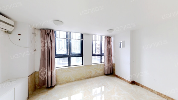 中环广场二手房实景图