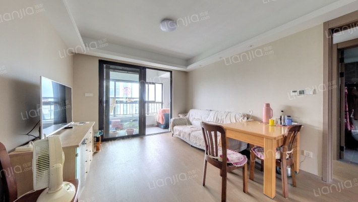 栖樾府二手房实景图