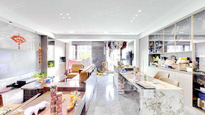 湖光晨樾二手房实景图