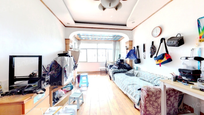 珞狮路196号二手房实景图