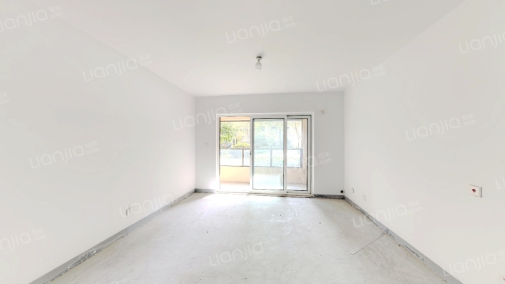 融创·瑷颐湾B区二手房实景图