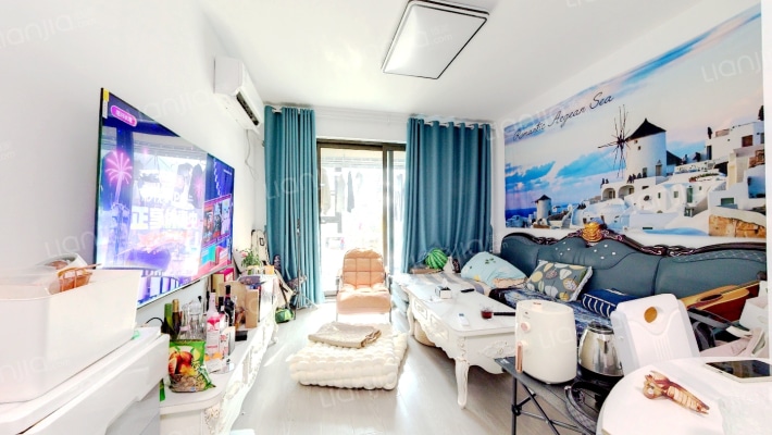 蔚蓝四季二手房实景图