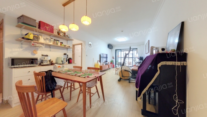 逸骏半岛二手房实景图