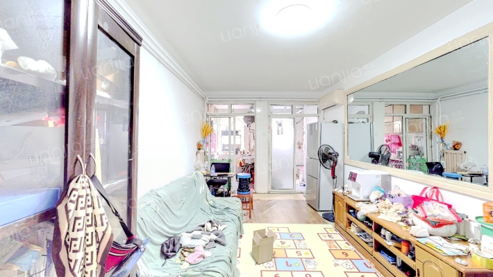 市政公司宿舍二手房实景图