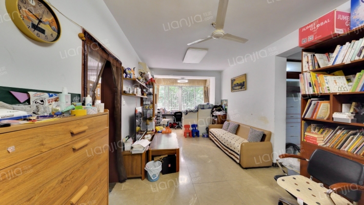 阳光花园二手房实景图