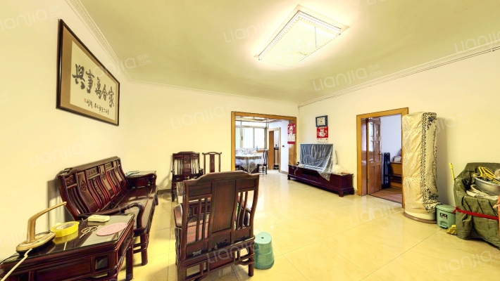 两江嘉苑二手房实景图