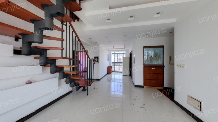 绿地南桥新苑二手房实景图