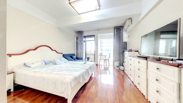 江安逸人居二手房实景图