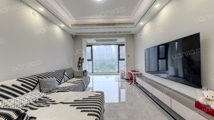 十里长江澜庭北区二手房实景图