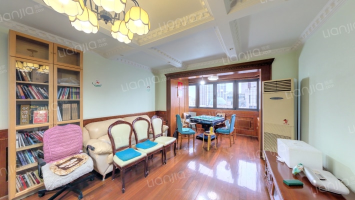 五星公寓二手房实景图