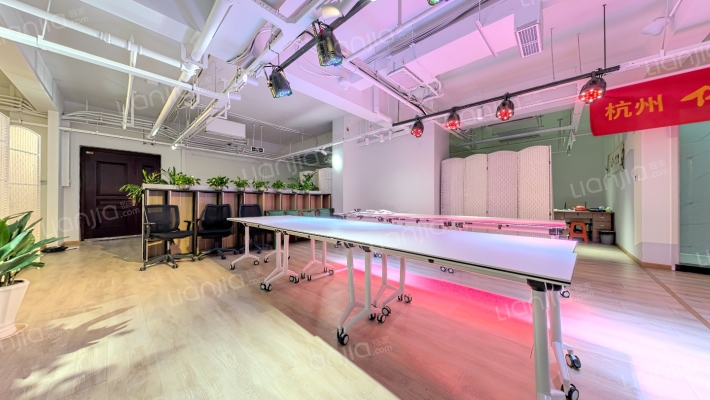 聚望名座二手房实景图