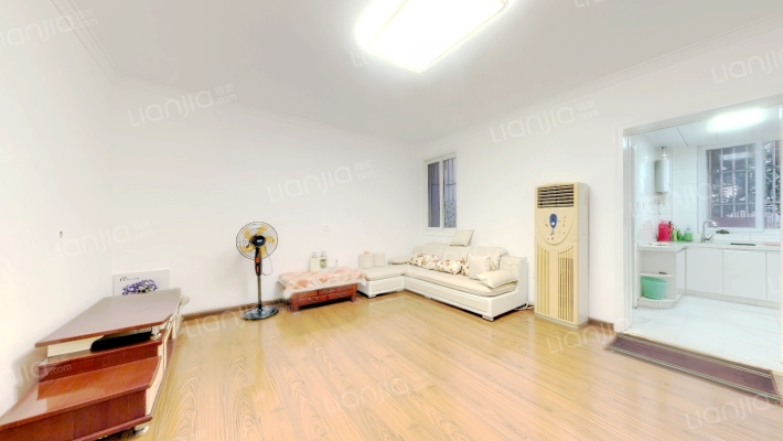 金陵村100号二手房实景图