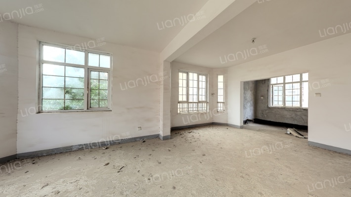 观龙湖二手房实景图