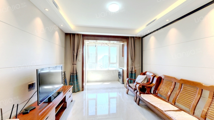 保利拉菲公馆朗菲园东区二手房实景图