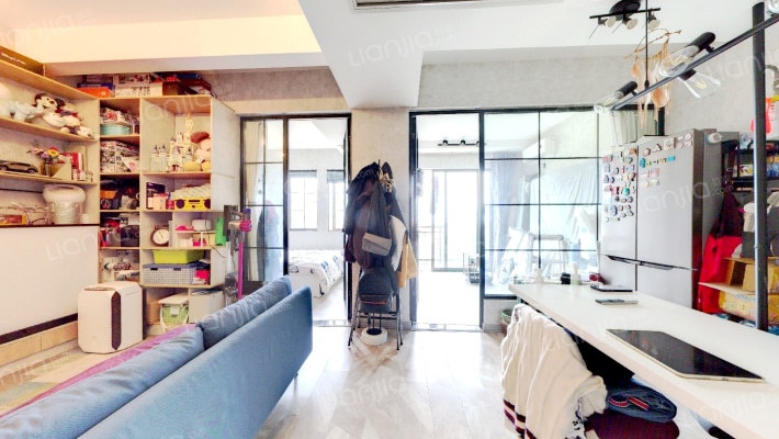 庆隆南山高尔夫国际社区玺馆二手房实景图