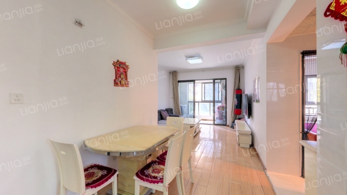 东日晴好二手房实景图