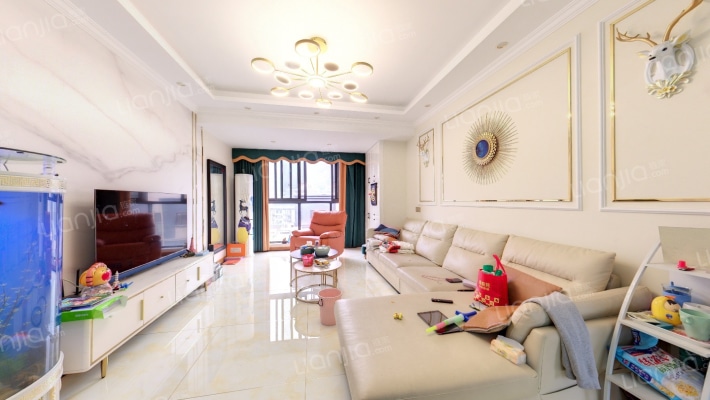 阳光100阿尔勒二手房实景图