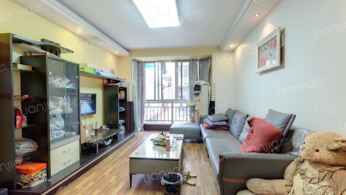 青龙日月苑二手房实景图