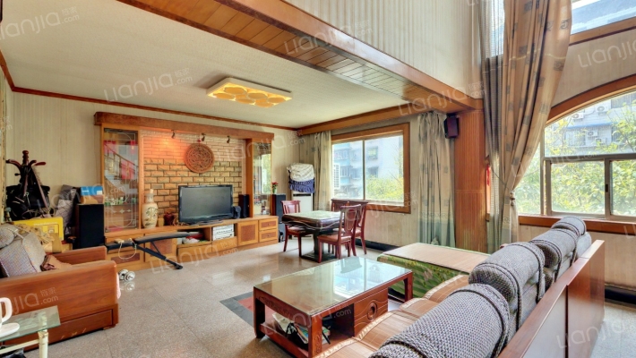 双龙西路二手房实景图