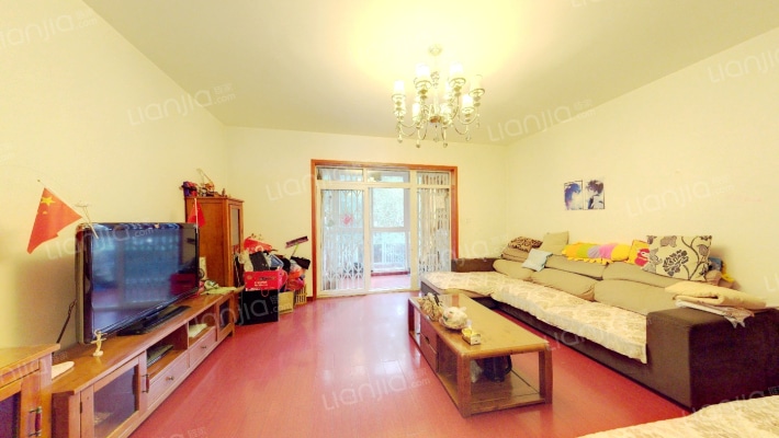 江郊庭院二手房实景图