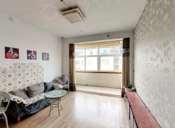 整租·中心小区 3室1厅 南/北_中心小区租房