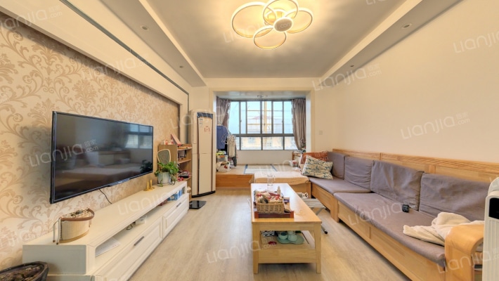 世博家园十一街坊二手房实景图