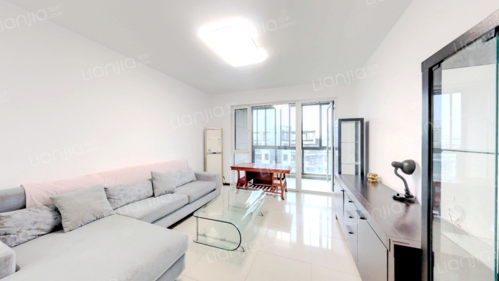 天正湖滨二期二手房实景图