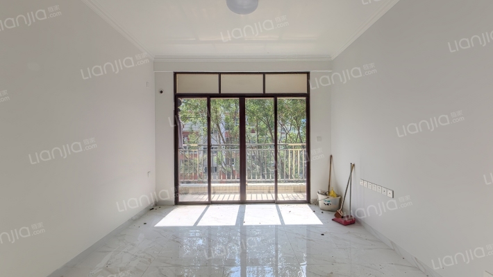 平南村二手房实景图