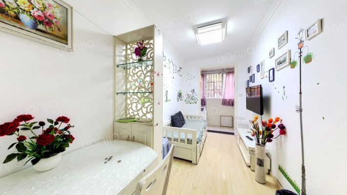 合家春天二手房实景图