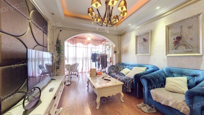 蓝光圣菲TOWN城二手房实景图